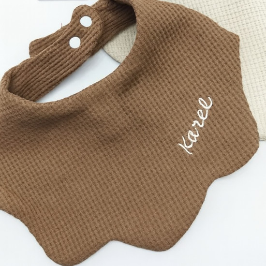 Bryndák s vlastním jménem